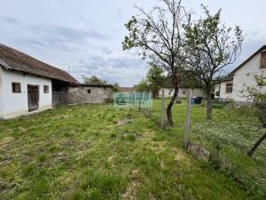 A 3-bedroom house with a large 4000 m2 plot in the quiet village of Alsószuha for sale