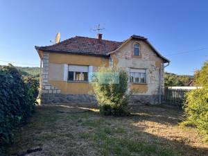Family Home Renovation Project with Large Plot in Bánhorváti, Northern Hungary
