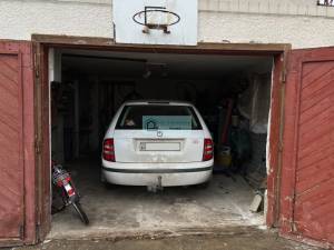Two-Storey House in Good Condition and Studio Apartment with Garage on a 2,608 m² Plot for Sale in Arló, North Hungary
