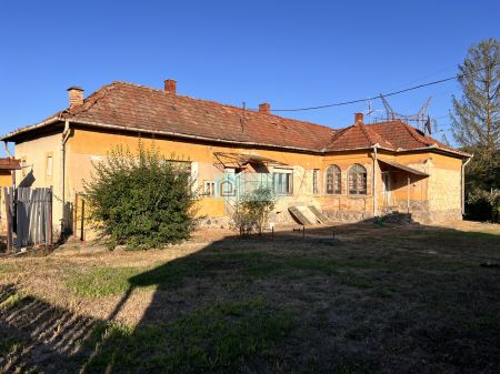 Family Home Renovation Project with Large Plot in Bánhorváti, Northern Hungary