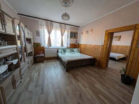Two-Storey House in Good Condition and Studio Apartment with Garage on a 2,608 m² Plot for Sale in Arló, North Hungary